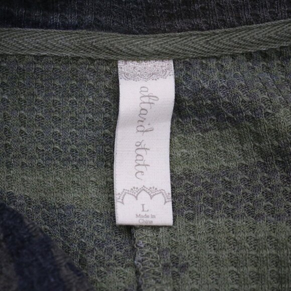 Altar'd State Womens Large Camo Waffle Knit Cowl Neck Sweatshirt Top - Picture 4 of 4